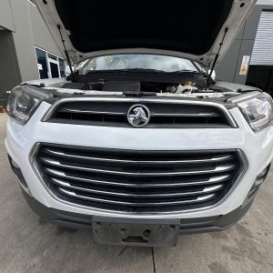 HOLDEN CAPTIVA CG 10/2015-06/2018 FRONT BUMPER BAR 2 PIECE BLACK LOWER SECTION