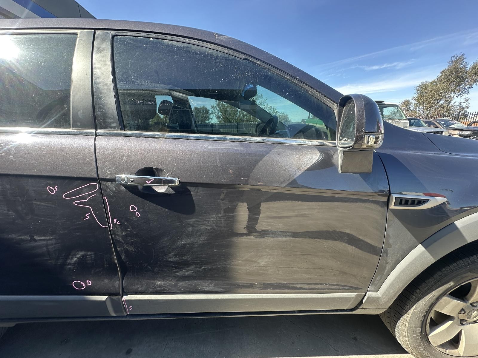 HOLDEN CAPTIVA CG 12/2013-06/2018 RIGHT FRONT DOOR SHELL W/ KEYLESS ENTRY TYPE