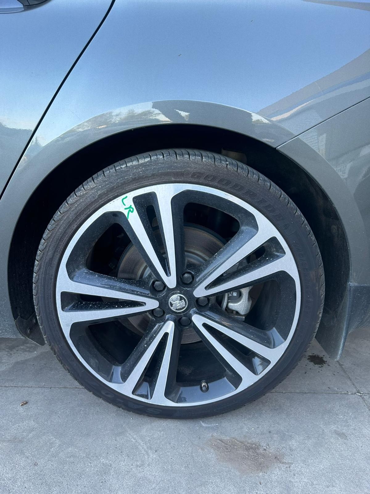 HOLDEN COMMODORE 2017-2020 WHEEL ALLOY FACTORY, 20X8.5IN, CALAIS V, ZB, 10/17-12