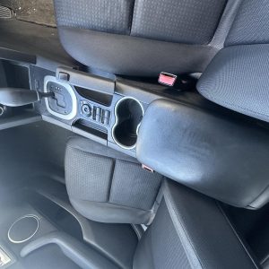 HOLDEN COMMODORE VE 08/2006-05/2013 CONSOLE NON LEATHER AUTOMATIC T/M