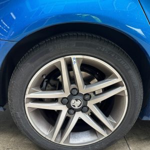 HOLDEN COMMODORE VE 09/2010-05/2013 RIGHT REAR WHEEL ALLOY FACTORY 18X8.0IN SV6