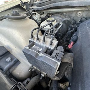 HOLDEN COMMODORE VE SI 08/2006-08/2010 ABS PUMP/MODULATOR P/N 92198708 92196327