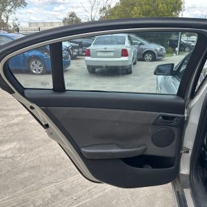 HOLDEN COMMODORE VE SI 08/2006-09/2009 LEFT REAR DOOR TRIM BERLINA CLOTH METRO