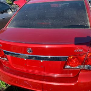 HOLDEN CRUZE 03/2011-01/2017 SEDAN BOOTLID HINGES PAIR, JH