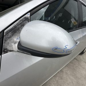 HOLDEN CRUZE JG-JH 03/2009-01/2017 LEFT DOOR MIRROR NON INDICATOR TYPE 95047421