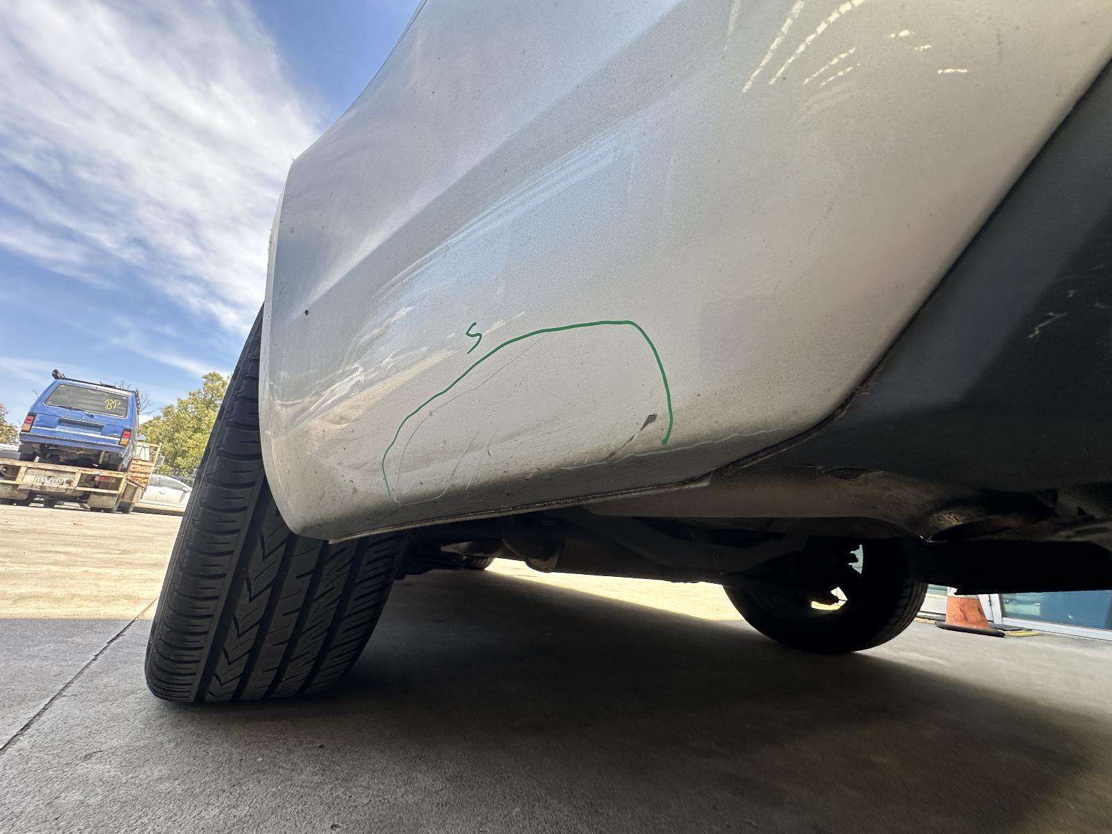 HOLDEN CRUZE JH 03/2011-01/2017 REAR BUMPER WITH PARK SENSOR SRi/SRi-V SEDAN - Image 13