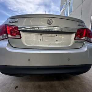 HOLDEN CRUZE JH 03/2011-01/2017 REAR BUMPER WITH PARK SENSOR SRi/SRi-V SEDAN