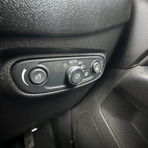 HOLDEN EQUINOX EQ 09/2017-12/2020 HEADLAMP SWITCH