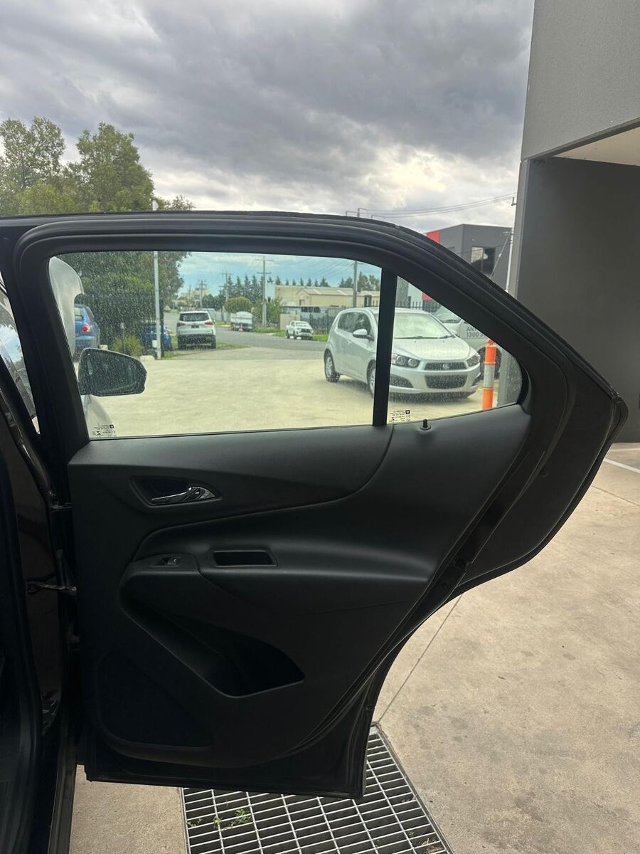 HOLDEN EQUINOX EQ 09/2017-12/2020 RIGHT REAR DOOR TRIM