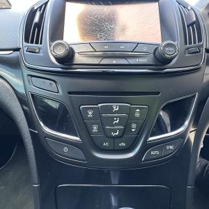 HOLDEN INSIGNIA GA 02/2015-01/2017 HEATER/AC CONTROLS P/N 90924563