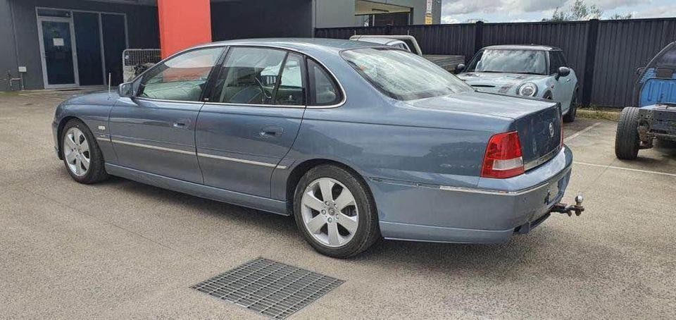 HOLDEN STATESMAN/CAPRICE WH-WL 06/1999-08/2006 LEFT FRONT WINDOW REG/MOTOR POWER - Image 10