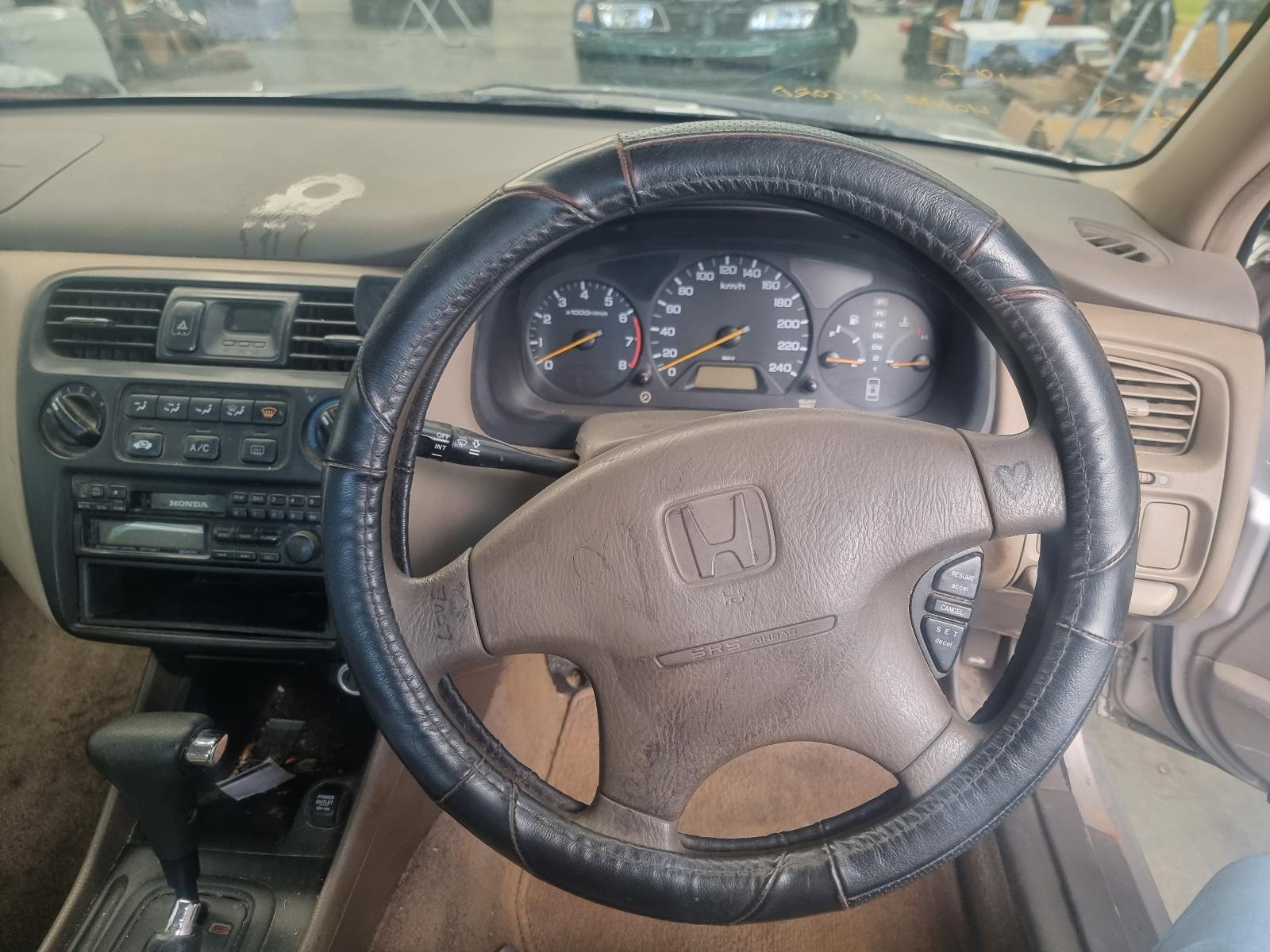 HONDA ACCORD 11/1997-05/2003 SEDAN RIGHT FRONT DOOR WINDOW, CG - Image 12