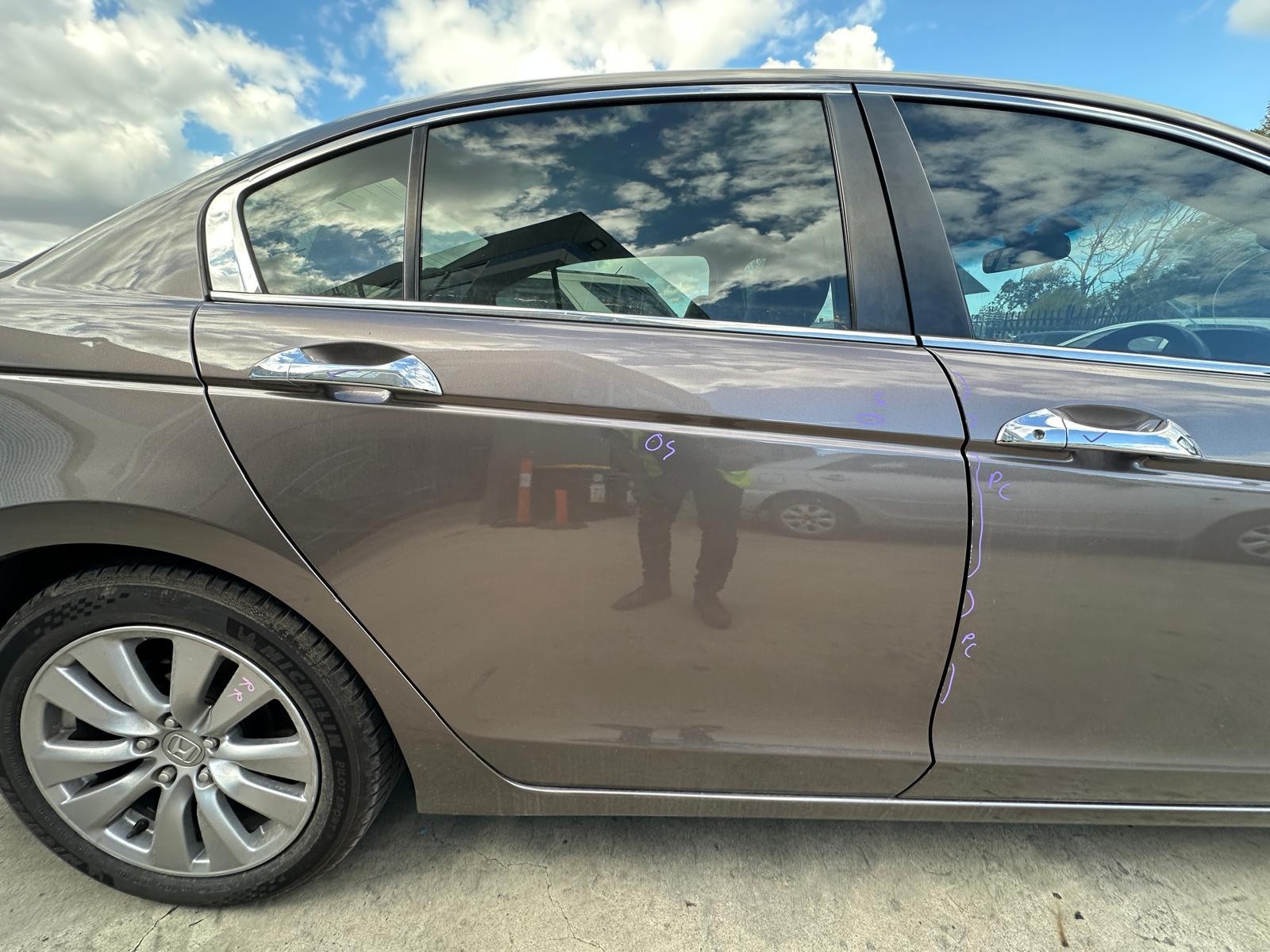 HONDA ACCORD 8TH GEN 02/2008-05/2013 RIGHT REAR DOOR WINDOW SEDAN VIN MRHCP