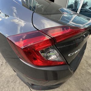 HONDA CIVIC 10TH GEN 05/2016-08/2021 LEFT SIDE REAR GARNISH BOOTLID LAMP SEDAN