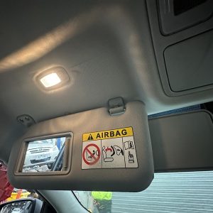 HYUNDAI IX35 LM SERIES 11/09-01/16 LEFT SIDE SUN VISOR W/ LAMP & EXTENSION TYPE