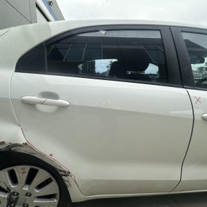 KIA RIO UB 08/2011-11/2016 RIGHT REAR DOOR WINDOW HATCHBACK