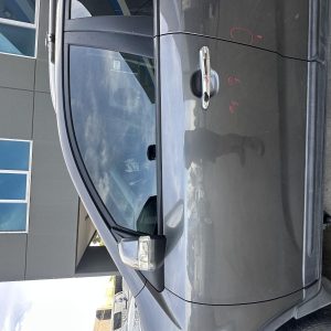 KIA SORENTO XM 10/2009-12/2014 LEFT FRONT DOOR SHELL