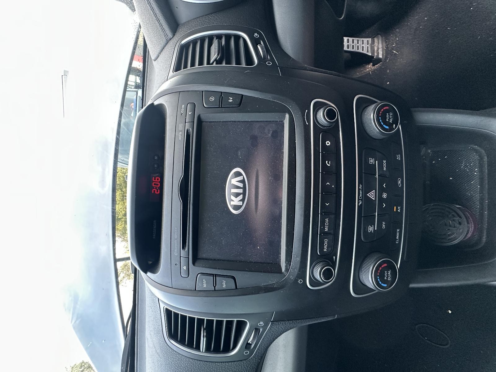 KIA SORENTO XM 10/2012-12/2014 STEREO/HEAD UNIT SATELLITE NAVIGATION