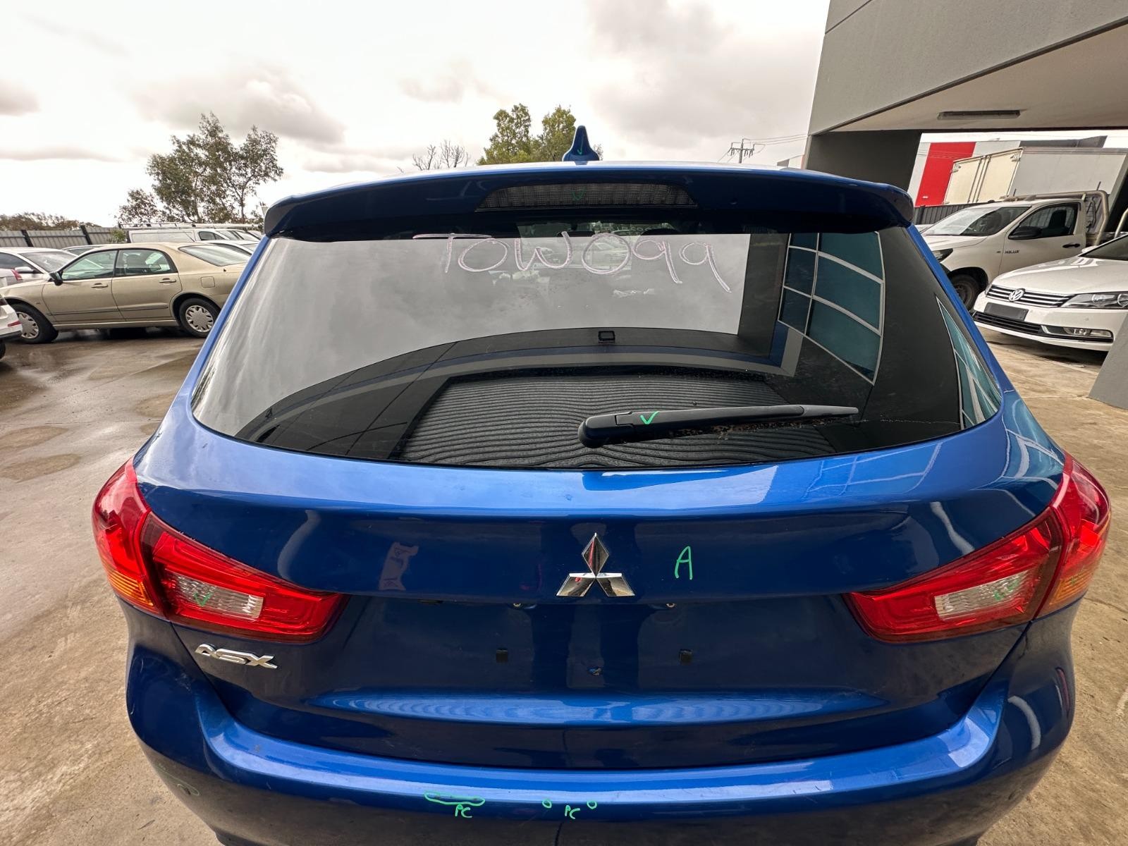 MITSUBISHI ASX XB-XC 09/2013-06/2017 TAILGATE WITH CAMERA TYPE