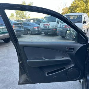 MITSUBISHI OUTLANDER ZE-ZF 12/2002-06/2005 LEFT FRONT INNER DOOR HANDLE BLACK