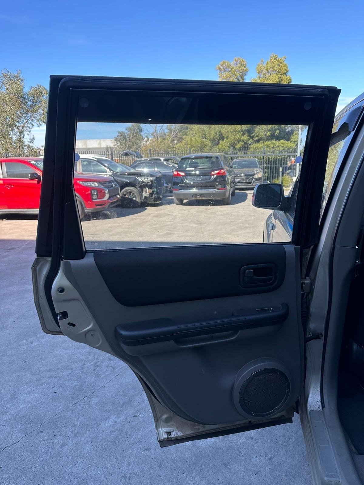 NISSAN XTRAIL T30 11/2003-09/2007 LEFT REAR DOOR TRIM Ti/Ti-L