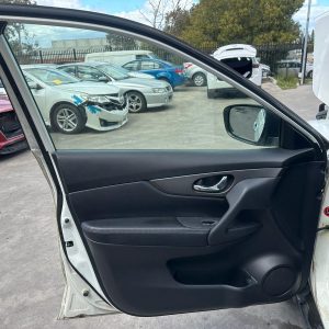 NISSAN XTRAIL T32 02/2014-07/2022 LEFT FRONT INNER DOOR HANDLE