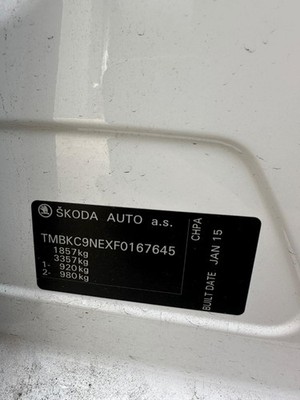 SKODA OCTAVIA NE 09/2013-09/2020 LEFT FRONT OUTER DOOR HANDLE - Image 13