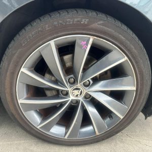 SKODA SUPERB NP 03/2016-2023 RIGHT FRONT WHEEL ALLOY FACTORY 18X8.0IN PEGASUS