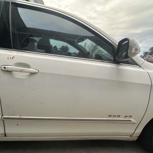 TOYOTA AURION GSV40R 10/2006-08/2009 RIGHT FRONT DOOR SHELL WITH MOULD TYPE