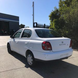 TOYOTA ECHO LEFT TAILLIGHT NCP10R, SEDAN, LENS# 52-013, 10/99-09/02 99 00 01 02