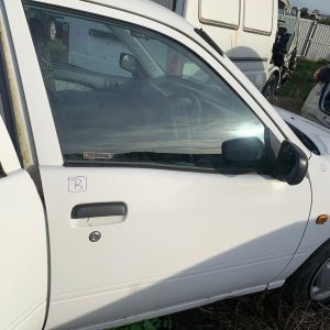 TOYOTA STARLET 03/1996-09/1999 HATCH RIGHT FRONT DOOR EP91