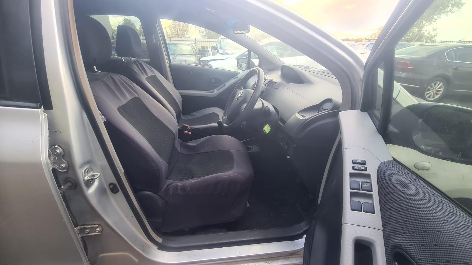 TOYOTA YARIS NCP9/NCP13 10/2005-12/2019 WIPER SWITCH HATCHBACK - Image 7