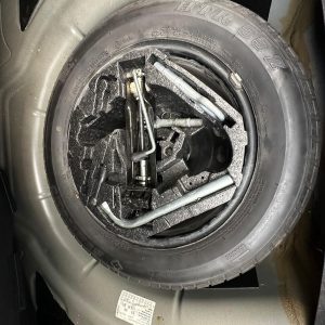 VOLKSWAGEN JETTA 1KM 02/2006-07/2011 JACK