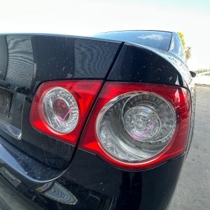 VOLKSWAGEN JETTA 1KM 02/2006-07/2011 RIGHT TAILLIGHT P/N 1K5945096M