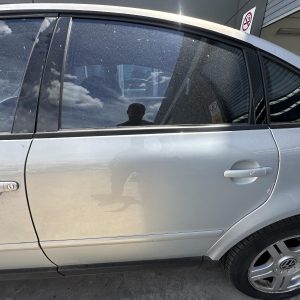 VOLKSWAGEN PASSAT 3B/GP 03/1997-10/2002 LEFT REAR SIDE GLASS SEDAN