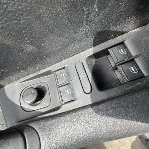 VOLKSWAGEN PASSAT 3C/MK6 B6-B7 03/06-05/15 RIGHT FRONT MASTER SWITCH 1K4959857B