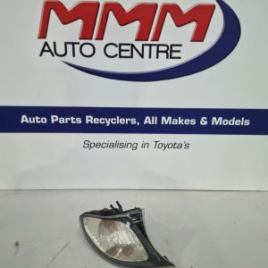 BMW 3 SERIES RIGHT INDICATOR/FOG/SIDE CORNER LAMP, E46, SEDAN/WAGON, CLEAR LENS,