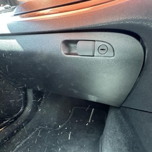 CHRYSLER 300C LX2 12/2011-12/2021 GLOVE BOX