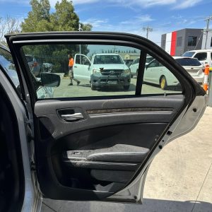 CHRYSLER 300C LX2 12/2011-12/2021 RIGHT REAR DOOR TRIM LEATHER BLACK