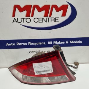 FORD FALCON LEFT TAILLIGHT AU2-AU3, SEDAN, 04/00-09/02 00 01 02