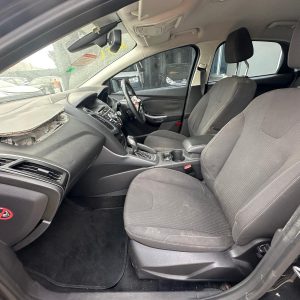 FORD FOCUS LW 05/2011-08/2015 LEFT FRONT SEAT CLOTH NON SEAT WARMER