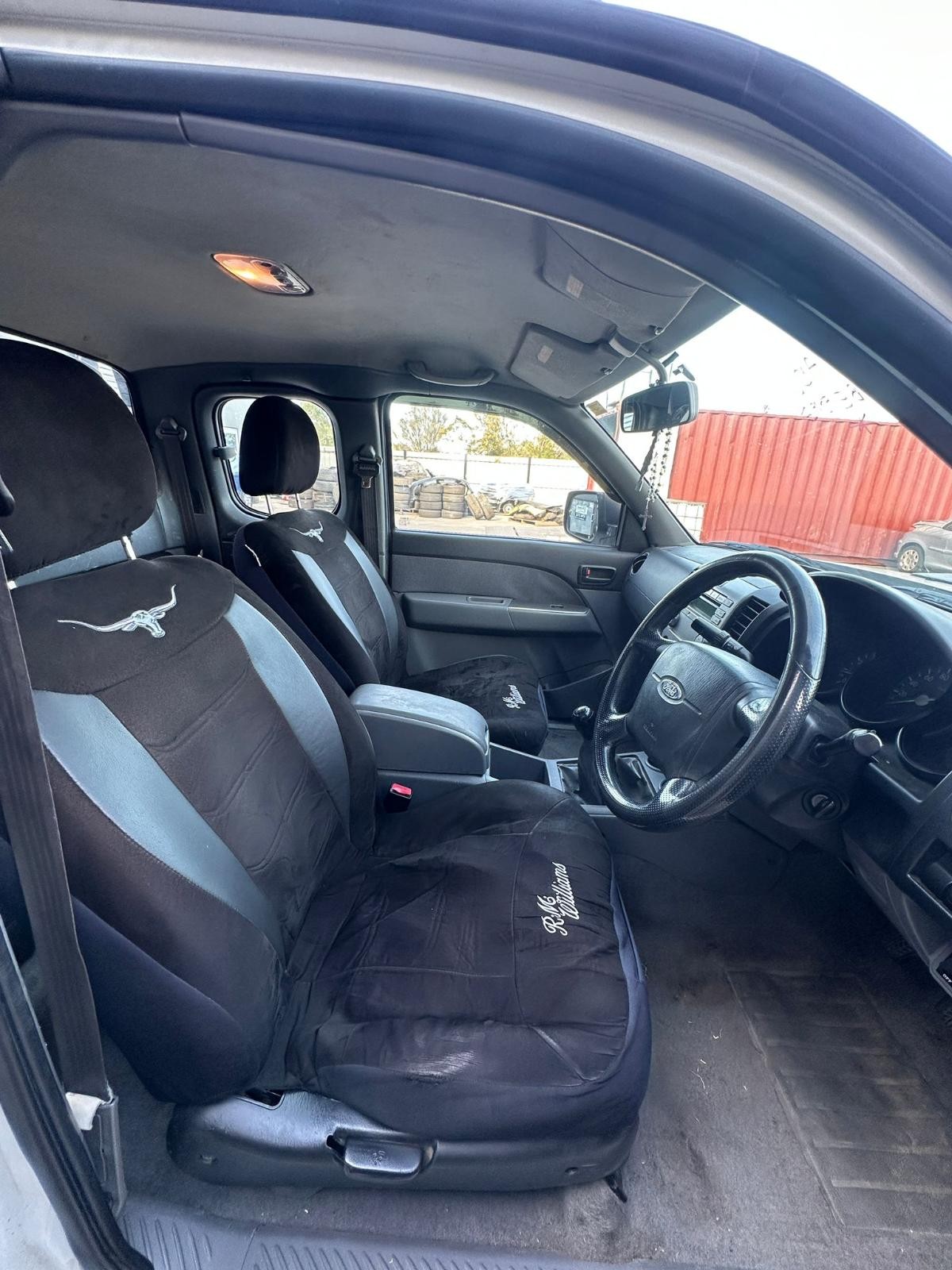 FORD RANGER PJ 12/2006-03/2009 LEFT FRONT SEAT BUCKET SEAT TYPE - Image 8