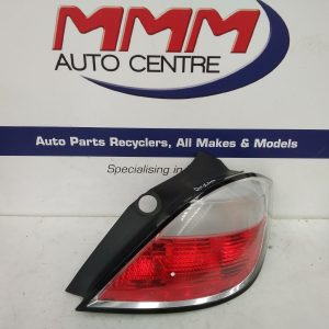 HOLDEN ASTRA RIGHT TAILLIGHT AH, 5DR HATCH, FROSTED INDICATOR TYPE, 10/04-08/09