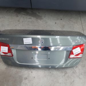 HOLDEN CRUZE JG-JH 03/09-01/17 BOOTLID SEDAN NON SPOILER TYPE