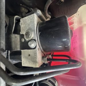 HOLDEN CRUZE JH 03/2011-01/2017 ABS PUMP/MODULATOR 13349239 P/N VALVE 13319712