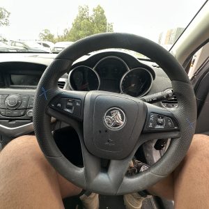 HOLDEN CRUZE JH 03/2011-01/2017 STEERING WHEEL VINYL