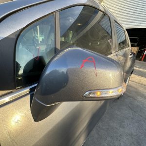 HOLDEN TRAX TJ SERIES 10/2016-12/2020 LEFT DOOR MIRROR WITH INDICATOR TYPE