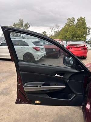 HONDA ACCORD 8TH GEN 02/2008-05/2013 LEFT FRONT DOOR TRIM LEATHER BLACK VTi-L