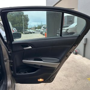 HONDA ACCORD 8TH GEN 02/2008-05/2013 RIGHT REAR DOOR TRIM LEATHER BLACK VTi-L