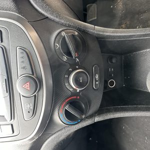 HYUNDAI ACCENT RB 05/11-12/19 HEATER/AC CONTROLS 2 BLACK PLUG TYPE 972501REJ1RY